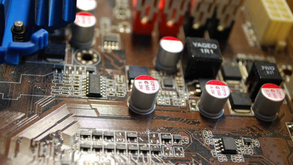 AIXTRON’s Stock Surge Amid AI Infrastructure Investment Buzz
