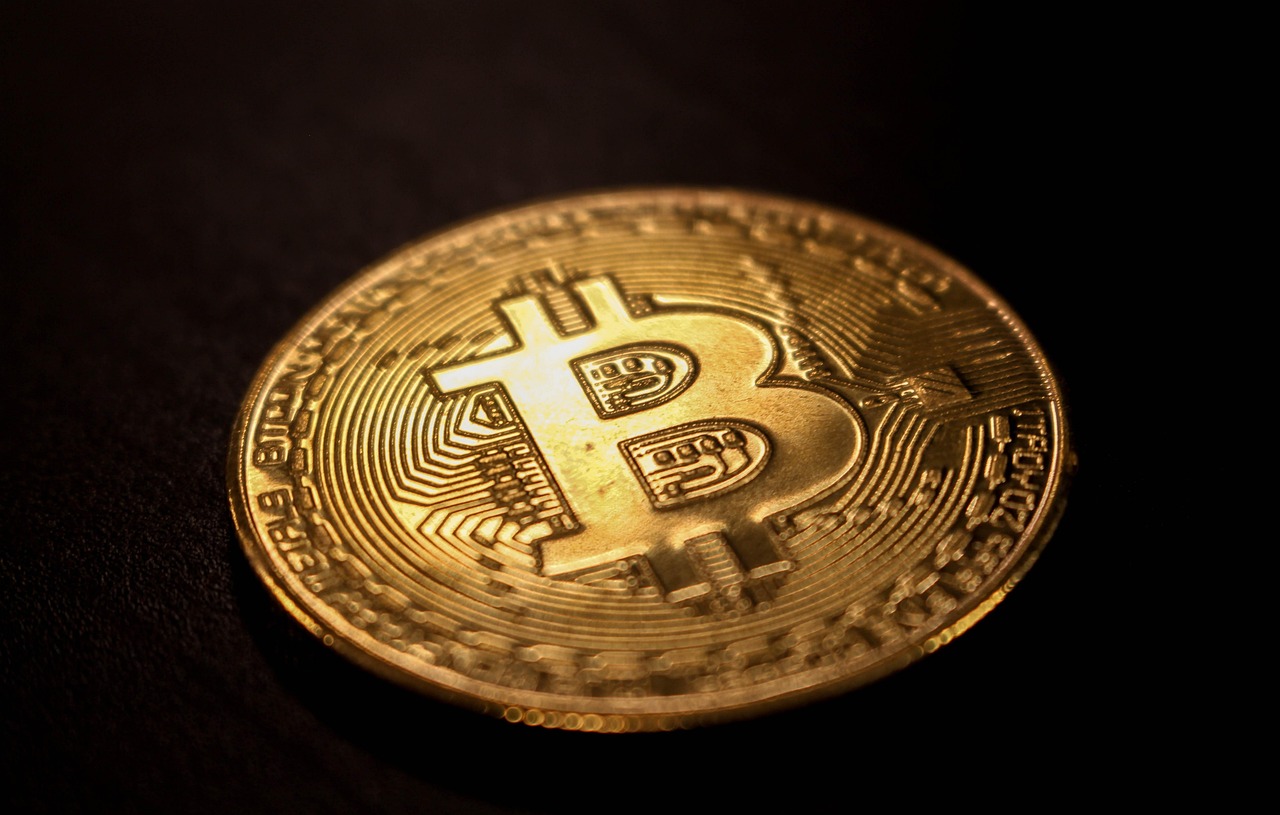 Binance’s Bold Hiring Strategy Amid Tech Layoffs Signals AI Ambitions