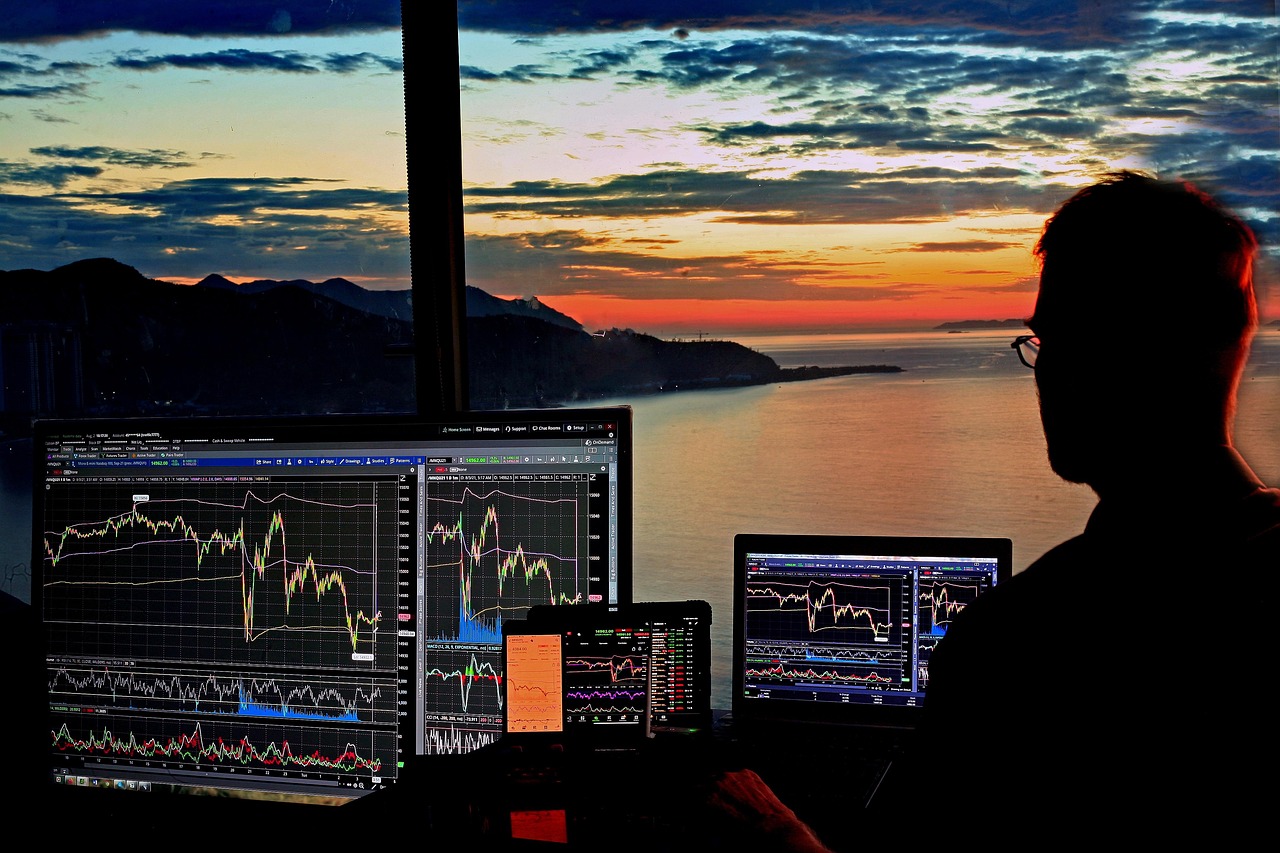 Crypto Market Sees Green as Regulatory Developments Heat Up