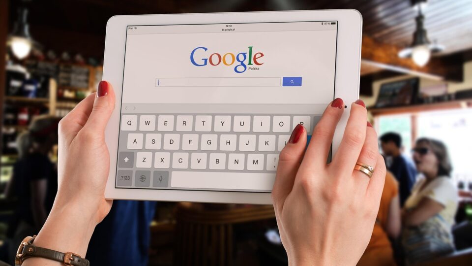 Google Redefines Search with AI Agents and Generative User Interfaces