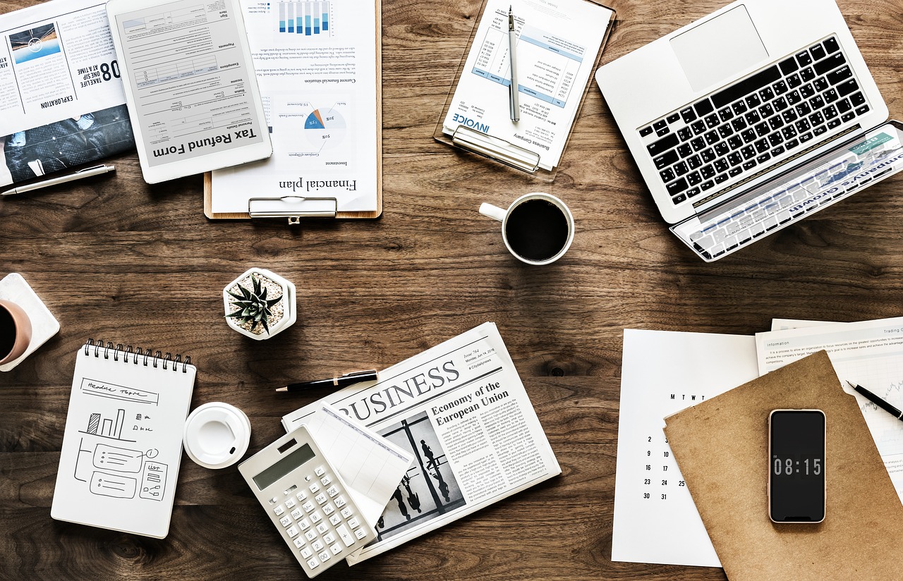 UXLINK and AdaptHF Join Forces to Enhance Decentralized Finance with AI