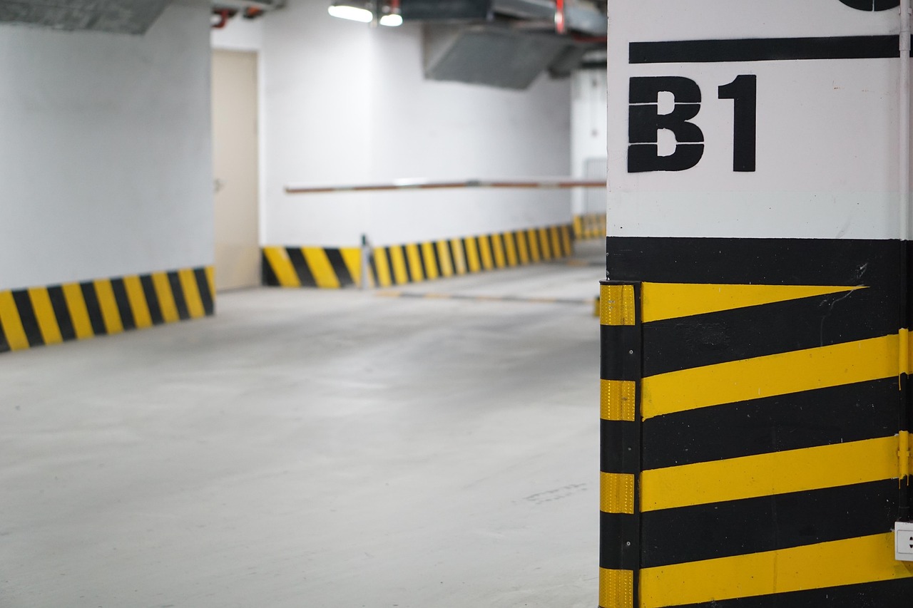 HIVE Digital Technologies Invests in $687M AI Gigafactory in Ontario