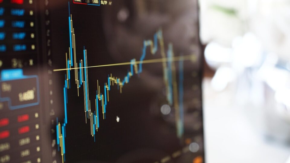 AI Infrastructure Spending Surges: Earnings Growth Hits 50%