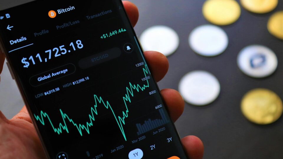 Nvidia Surges Past $236 Amid Renewed AI Chip Demand from China