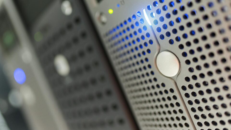 AI Infrastructure Investment Bubble Projected to Endure Through 2027