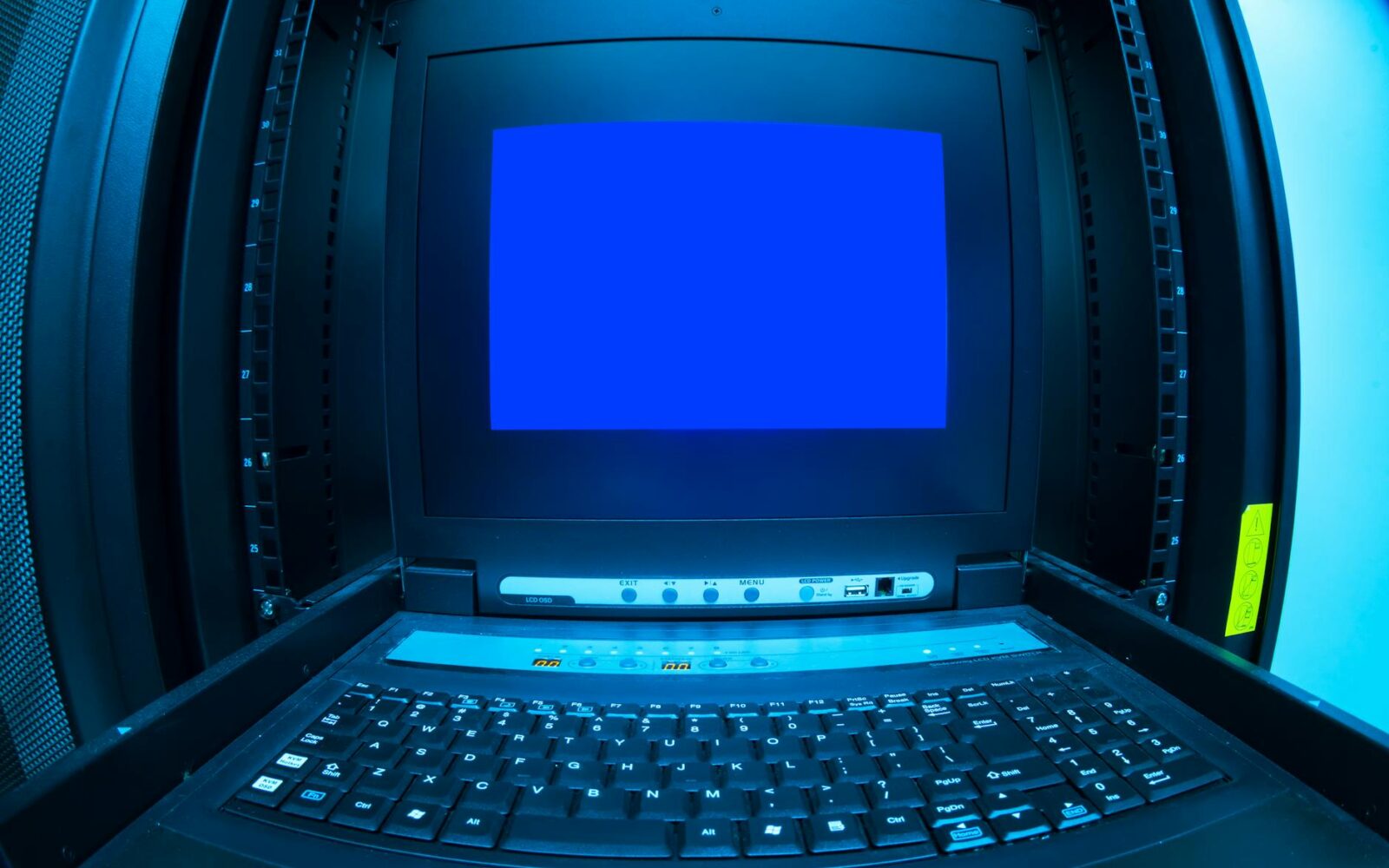 Analysts Upgrade Arista Networks Amidst AI Infrastructure Focus