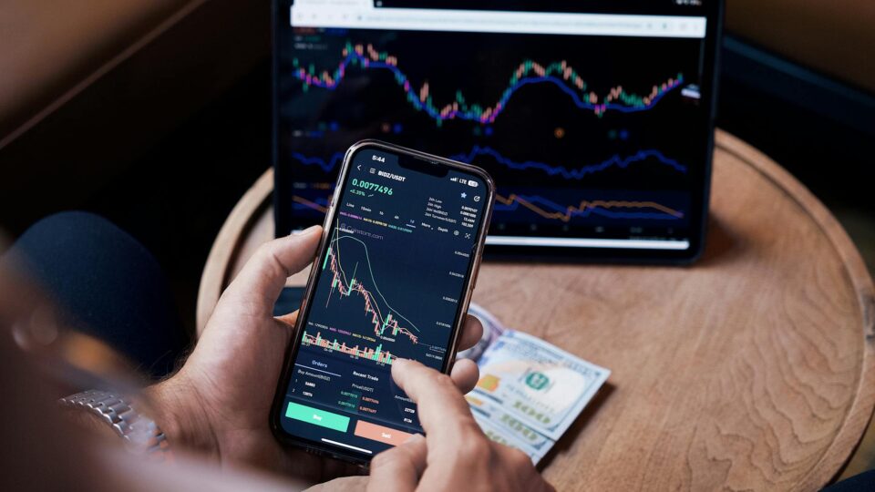 MoneyFlare Introduces AI Trading Bot as Bitcoin Approaches $80K