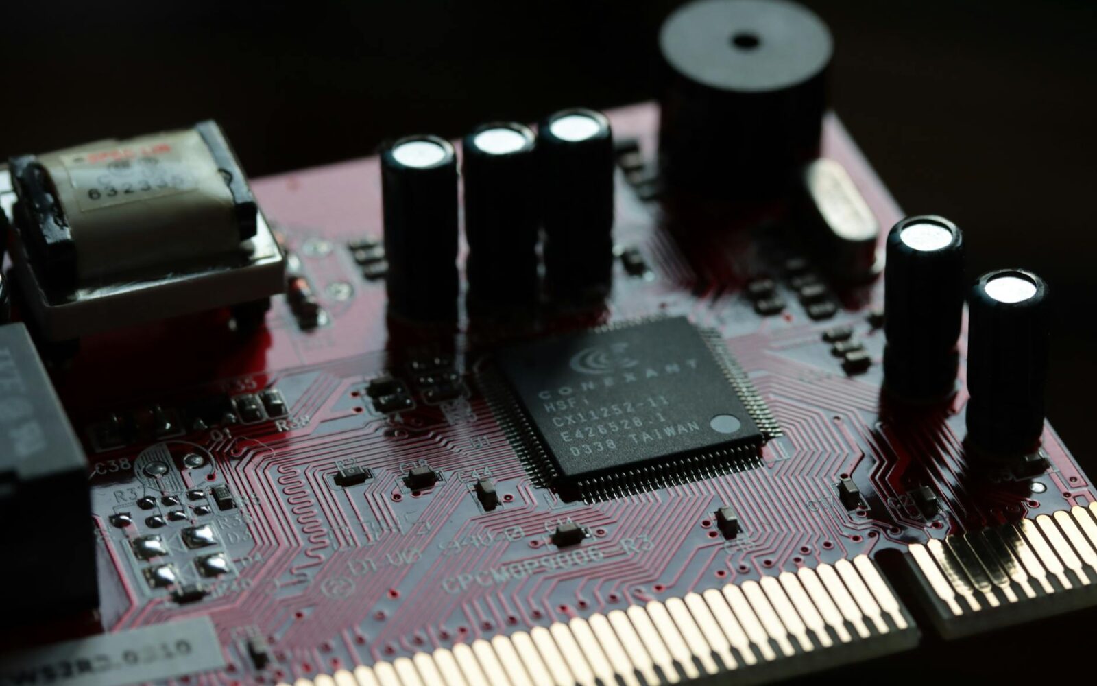 Alibaba Unveils Advanced AI Chip Amid Nvidia’s Market Challenges