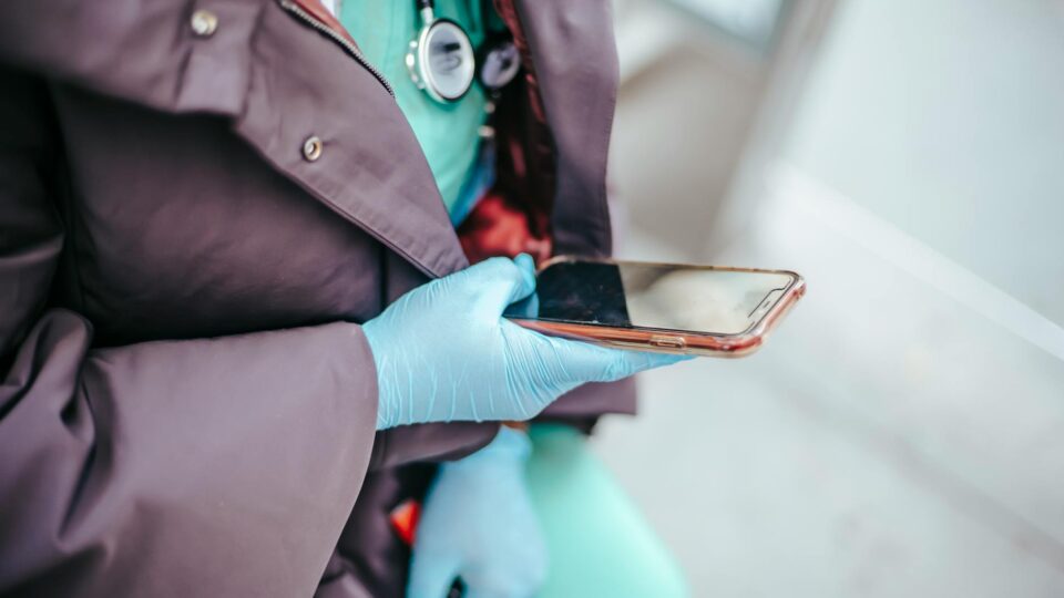 Vi Unveils AI Agents for Healthcare, Secures $145M Funding at $1.64B Valuation