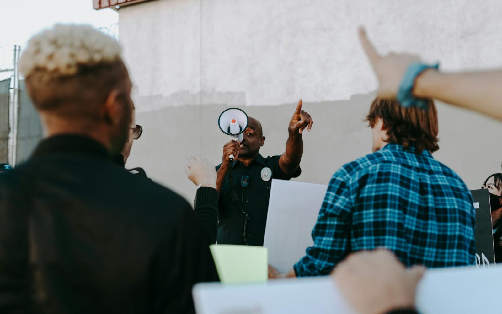 Meta Restructures Workforce, Moving 7,000 Employees to AI Initiatives