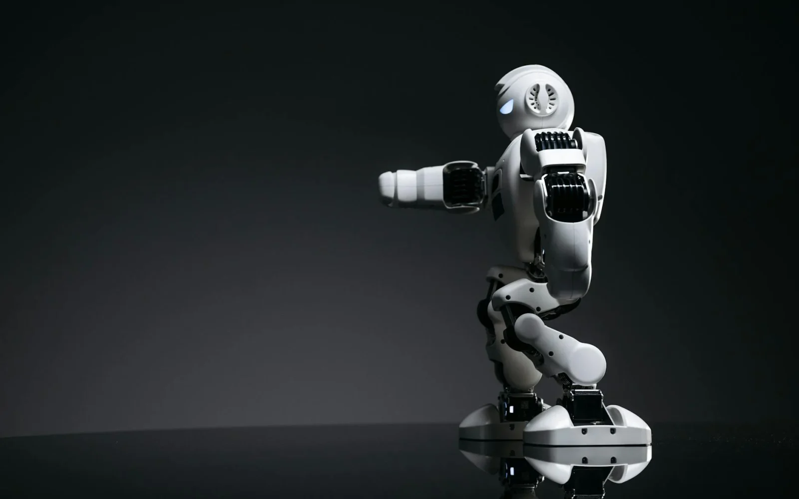 Anthropic’s Claude Revolutionizes AI Agent Deployment for Enterprises