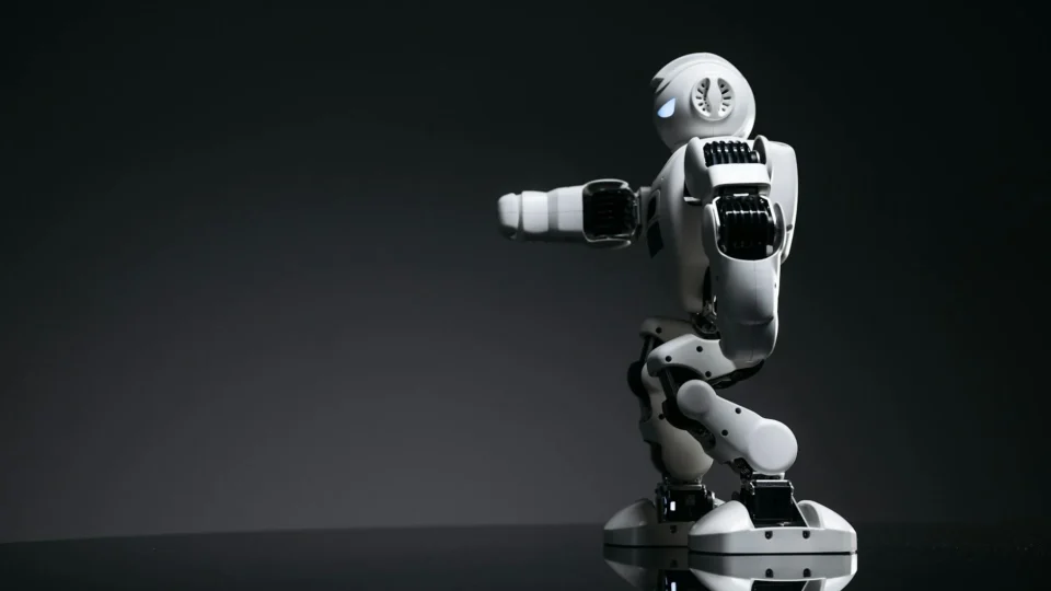 Anthropic’s Claude Revolutionizes AI Agent Deployment for Enterprises