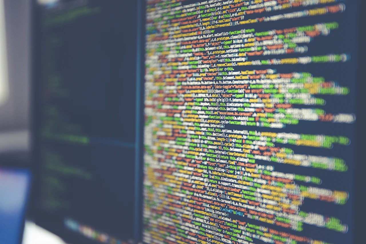 Hut 8 Faces Share Decline Amid AI Infrastructure Investments