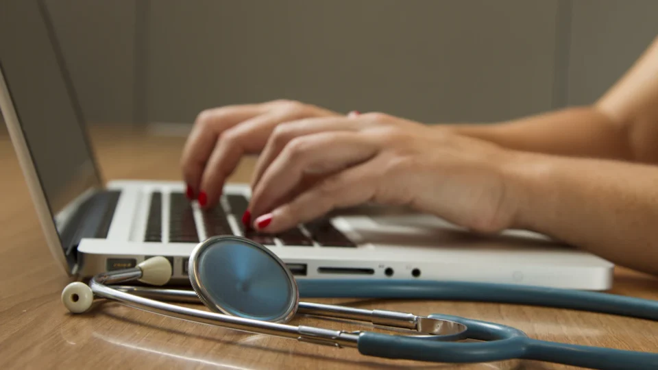 Vi Unveils AI Agents for Healthcare Amid $145M Funding Boost