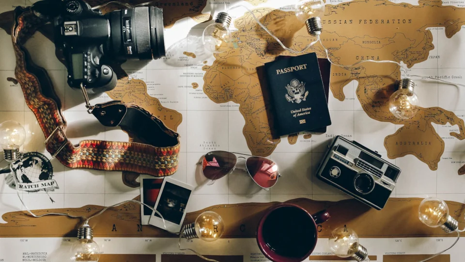 Expedia Targets AI Agents as New Audience in Travel Marketing