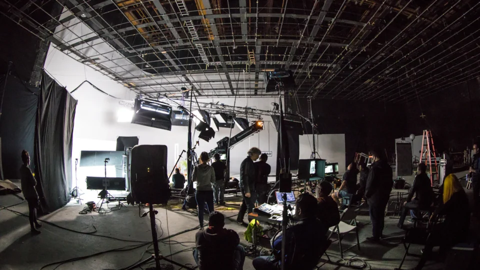 Doug Liman’s ‘Bitcoin’ Blends AI, Crypto Satire, and Celebrity Cameos