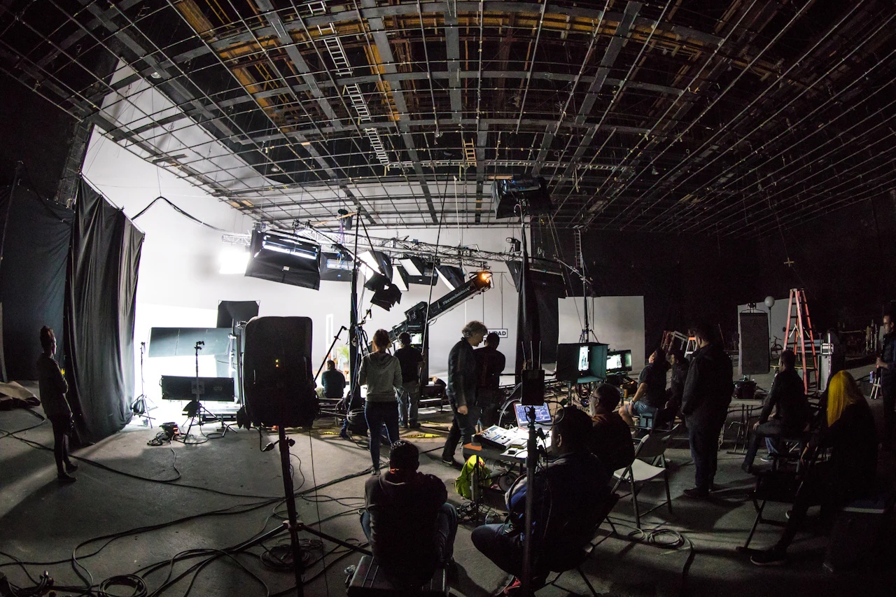 Doug Liman’s ‘Bitcoin’ Blends AI, Crypto Satire, and Celebrity Cameos