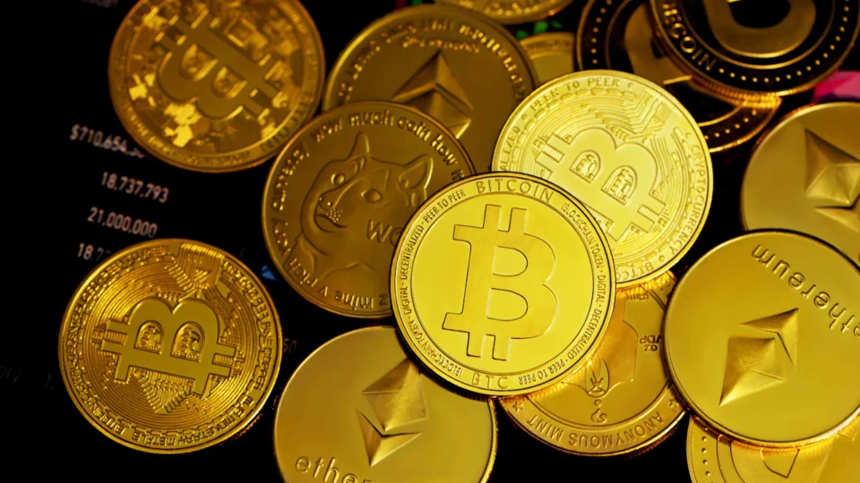 Stablecoins Drive $46 Trillion in Transactions Amid Regulatory Gaps