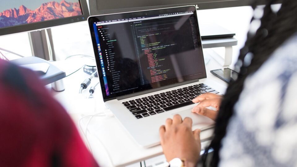 India’s Cloud Spending to Exceed $17 Billion by 2026 Amid AI Demand