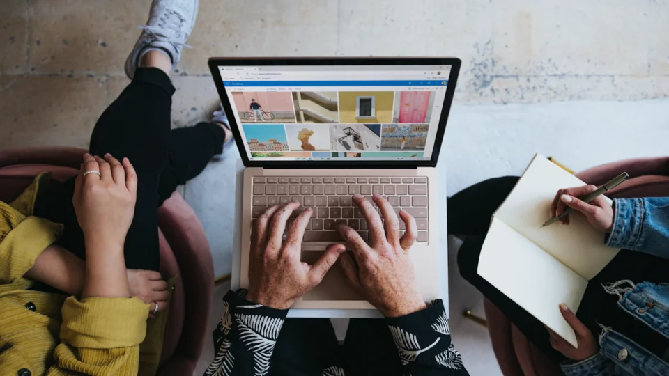 Sequencr AI Unveils Stratum to Enhance Marketing and Communications Efficiency