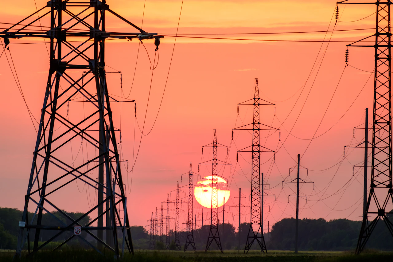 AI Electricity Demand Strains US Power Grid, Shifting Leverage to Utilities