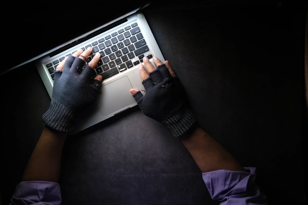 Institutional Capital Flows Highlight AI Infrastructure and Cybersecurity Trends